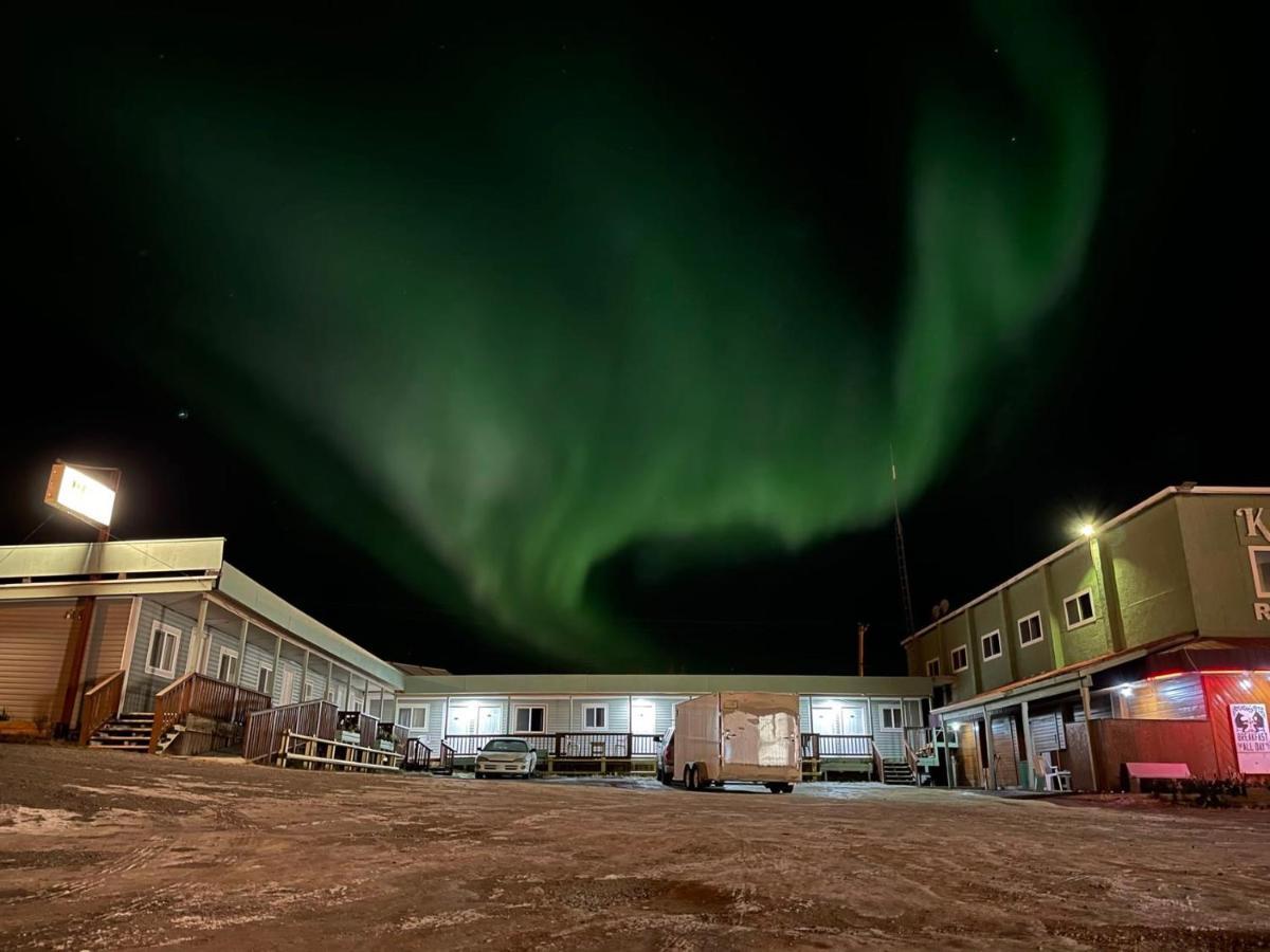 Kluane Park Inn Haines Junction Eksteriør billede